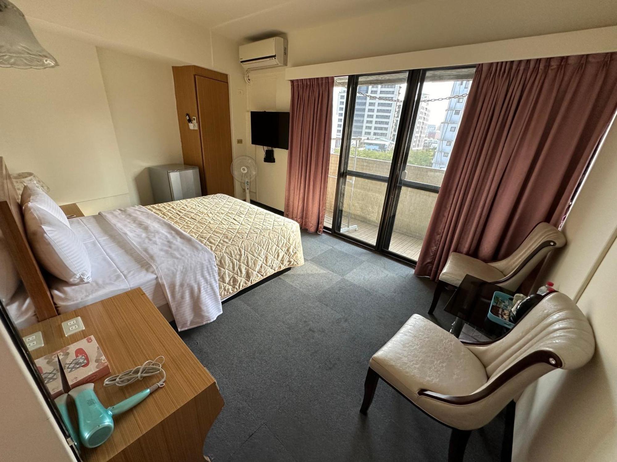 Chian Huei Business Hotel Tajpej Buitenkant foto
