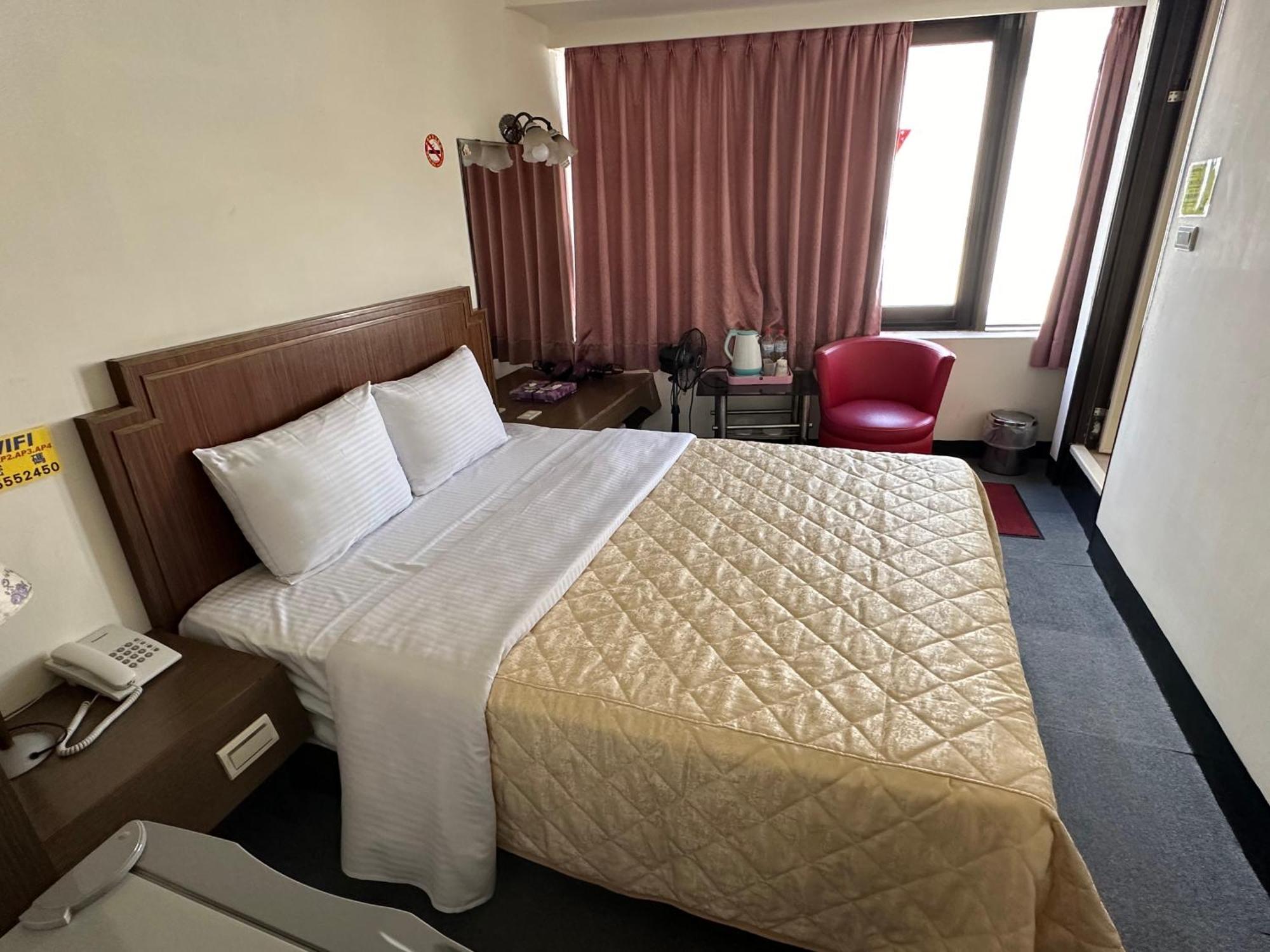 Chian Huei Business Hotel Tajpej Buitenkant foto